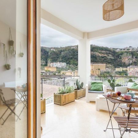 Sorrentovibes - Luxury Four Bedroom Home With Amazing Terraces In Sorrento Exterior photo